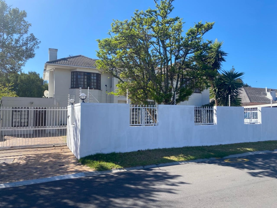 To Let 1 Bedroom Property for Rent in Rondebosch Western Cape